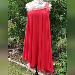 Elegant Red One-Shoulder Dress